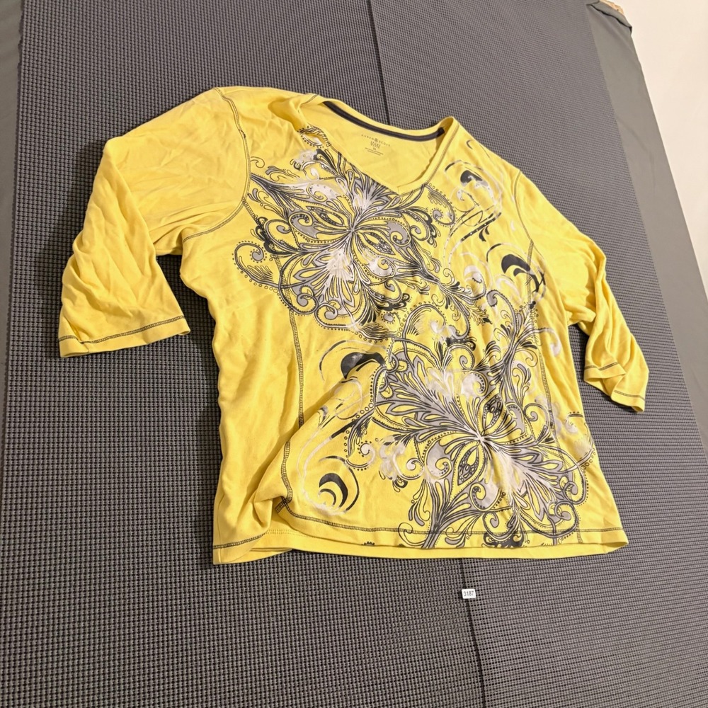 Karen Scott Sport Woman Yellow Floral V-Neck 3/4 Sleeve Top Size 3X